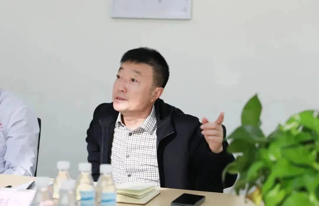 龍港區(qū)人大、區(qū)政府領(lǐng)導(dǎo)一行視察調(diào)研龍港國際醫(yī)療健康產(chǎn)業(yè)園(圖14)